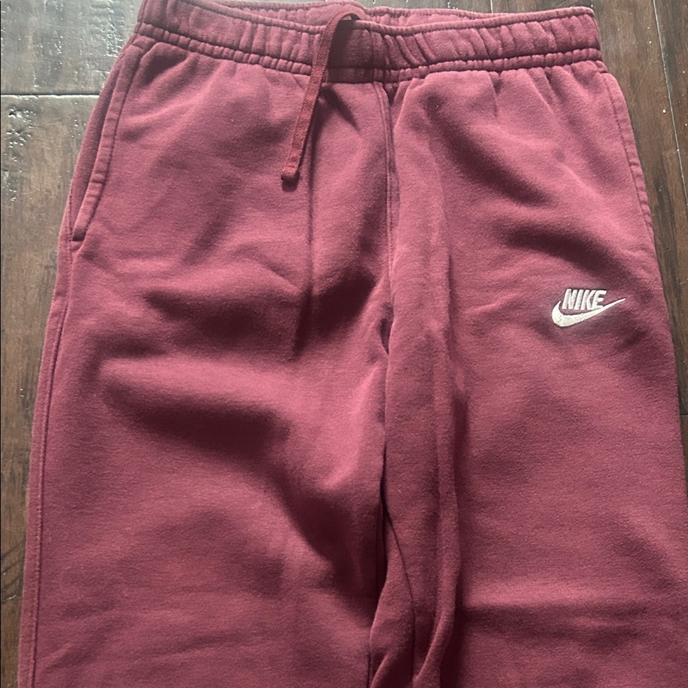 Nike Men’s Burgundy Joggers